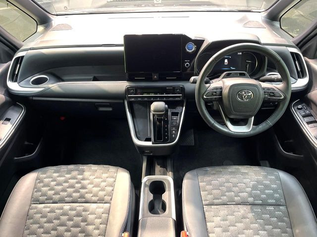 ヴォクシー1.8 ハイブリッド S-Z