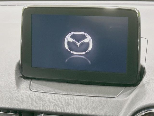 �y���[�J�[�����i�r�z�C���e���A�ɗn�����ރX�^�C���b�V���ȁu��p�݌v�v���[�J�[�i�r�𑕔��􎋔F���⑀�쐫�ȂǊ�{���\�ɂ��D��A���㎿�ȃJ�[���C�t�����y���݂��������܂��B