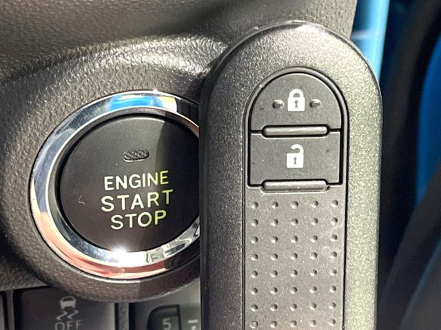 �y�L�[�t���[�V�X�e���z�J�o����|�P�b�g�ɓ��ꂽ�܂܂ł��h�A�̎{���E�������\�ȃX�}�[�g�L�[�𑕔��B�G���W���̃I���E�I�t�����J�M�����o���K�v����������Ƃ��Ă��֗��ł���