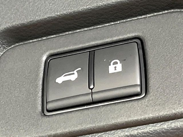 �y�p���[�o�b�N�h�A�z�X�}�[�g�L�[��^�]�Ȃ̃{�^�������������Ń��A�Q�[�g�������ŊJ���܂�!�ו��������Ă��鎞��A�����ʒu�ɂ���o�b�N�h�A��߂�ۂɕ֗��ȋ@�\�ł���