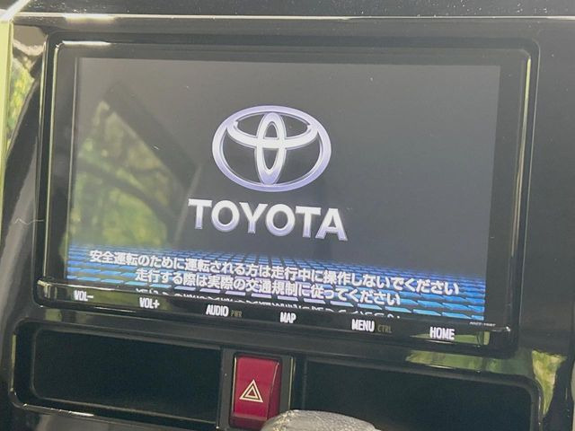 �y���[�J�[�����i�r�z�C���e���A�ɗn�����ރX�^�C���b�V���ȁu��p�݌v�v���[�J�[�i�r�𑕔��􎋔F���⑀�쐫�ȂǊ�{���\�ɂ��D��A���㎿�ȃJ�[���C�t�����y���݂��������܂��B