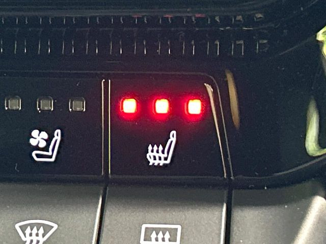 �y�V�[�g�q�[�^�[�z�������ɏd�󂷂�V�[�g�q�[�^�[!�G�A�R����葁�����܂��Ă����̂Ŋ�����̐l�����S�ł��ˁ�G�A�R���̉����͊������邩����A�Ƃ������ɂ����������߂ł��B