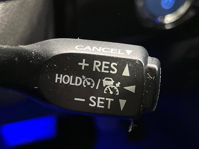 �y���[�_�[�N���[�Y�R���g���[���z�������H�ł̒��������s���y��!!�����ő��x��ۂN���[�Y�R���g���[�����A�Փˌy���V�X�e���ƘA�g���A�O���̎ԗ������m���ĎԊԂ�ۂ悤�ɑ��x���߂��Ă���܂�!!