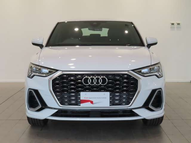 Q3スポーツバック35 TFSI Sライン