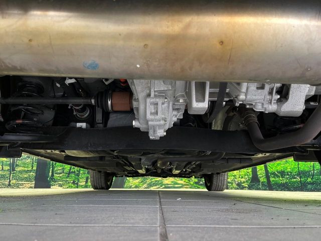 下回りがきれいなうちに、防錆加工の施工がオススメ。降雪地域はもちろん、沿岸部にお住いの方や、趣味でマリン・ウィンタースポーツをされる方にご好評いただいております。