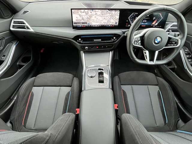 3シリーズセダン320i Mスポーツ