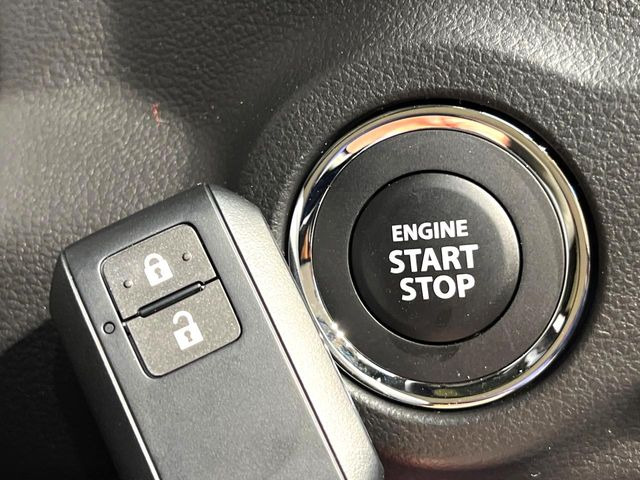 �y�L�[���X�X�^�[�g�V�X�e���z�J�o����|�P�b�g�ɓ��ꂽ�܂܂ł��h�A�̎{���E�������\�ȃX�}�[�g�L�[�𑕔��B�G���W���̃I���E�I�t�����J�M�����o���K�v����������Ƃ��Ă��֗��ł���