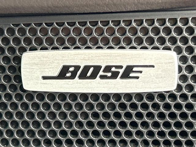 �yBOSE�T�E���h�V�X�e���z���[�J�[�I�v�V�����̍��i�ʃT�E���h�V�X�e���𓋍ځB��p�̃`���[�j���O���{���ꂽ�召�l�X�ȃX�s�[�J�[����ǎ��ȃT�E���h���t�ł��A�Տꊴ���ӂ�鉹����Ԃ����o���܂��B