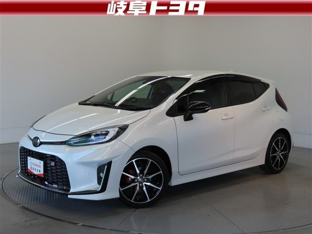 アクア1.5 GRスポーツ