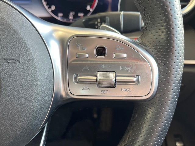 ���f�B�X�g���j�b�N�v���X:�s�s�A�x�O�A�������H�Ȃǂ̑��s���ɁA�X�e���I�}���`�p�[�p�X�J�����ƃ��[�_�[�Z���T�[�ɂ��A�O���Ԃ�F�����đ��x�ɉ������Ԋԋ������ێ����鎟����̃N���R��!