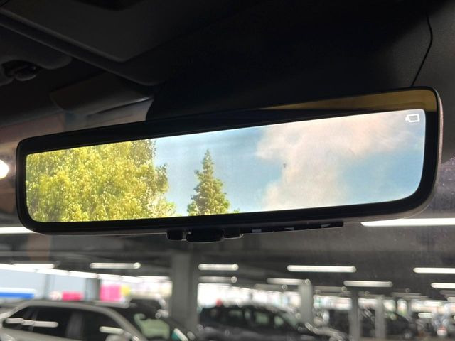 �y�f�W�^���C���i�[�~���[�z��Ȃ̑傫�ȉו��⓯��҂Ō�����m�F���Â炢���ł����S!�J�������B�e�����ԗ�����̉f�������[���~���[���ɕ\���B�N���A�Ȏ��E�ŏ󋵂̊m�F���\�ł�!