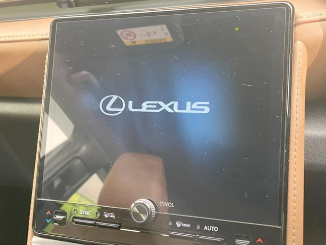 �y���[�J�[�����i�r�z�C���e���A�ɗn�����ރX�^�C���b�V���ȁu��p�݌v�v���[�J�[�i�r�𑕔��􎋔F���⑀�쐫�ȂǊ�{���\�ɂ��D��A���㎿�ȃJ�[���C�t�����y���݂��������܂��B