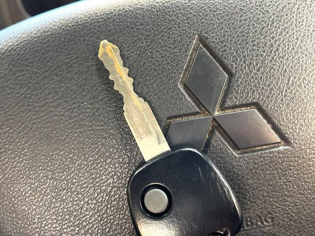 �y�L�[���X�z�������ꂽ�ꏊ����ł��{�^����Ńh�A�̊J���E�{�����ł���̂łƂ��Ă��֗�!�h�A�̌�������ɏ������邱�Ƃ�����܂����