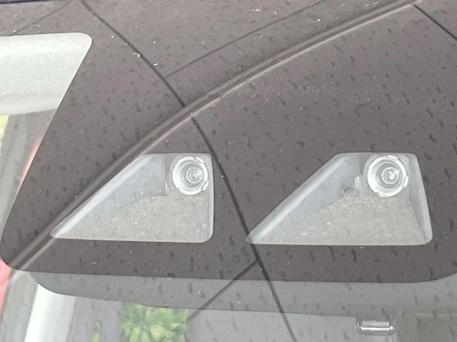 �y�g���^�Z�[�t�e�B�Z���X�z���s���ɑO���̎ԗ�����F�����A�Փ˂������Ȏ��͌x��ƃu���[�L�ŏՓˉ���Ɣ�Q�y�����A�V�X�g�B�����S�Ƀh���C�u�����y���݂��������܂��B