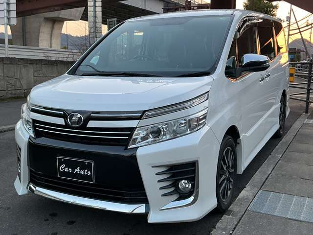 ヴォクシー2.0 ZS 煌