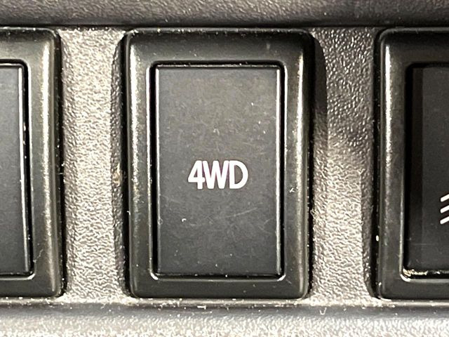 4WD�̂��Ԃł��̂ŁA�ᓹ�ł����S�ł���~��n�n��ɂ��Z�܂��̕��ȊO�ɂ��A�E�B���^�[�X�|�[�c����̕���~��n��֋A�Ȃ����@�������ɂ���������!