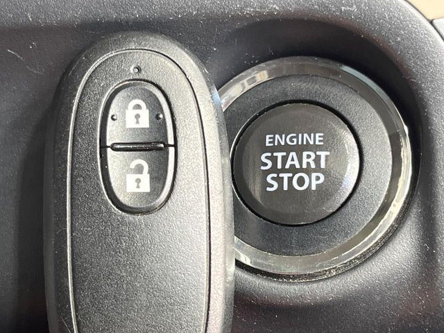 �y�L�[���X�X�^�[�g�V�X�e���z�J�o����|�P�b�g�ɓ��ꂽ�܂܂ł��h�A�̎{���E�������\�ȃX�}�[�g�L�[�𑕔��B�G���W���̃I���E�I�t�����J�M�����o���K�v����������Ƃ��Ă��֗��ł���