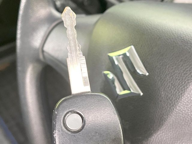 �y�L�[���X�z�������ꂽ�ꏊ����ł��{�^����Ńh�A�̊J���E�{�����ł���̂łƂ��Ă��֗�!�h�A�̌�������ɏ������邱�Ƃ�����܂���