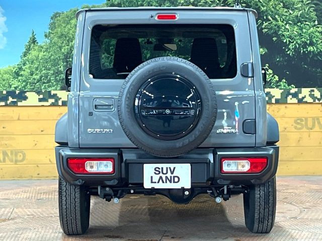 安心の最長10年・走行無制限保証(有償)をご用意。保証内容も充実はもちろん、無料点検&オイル交換や、年中無休の全国・24時間ロードサービスも付帯されておりますのでご安心下さい。