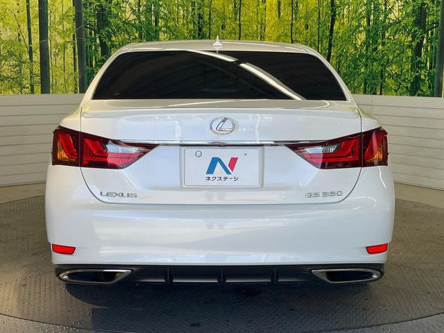 安心の最長10年・走行無制限保証(有償)をご用意。保証内容も充実はもちろん、無料点検&オイル交換や、年中無休の全国・24時間ロードサービスも付帯されておりますのでご安心下さい。