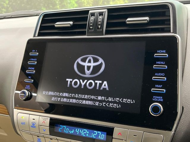 �y9�^�i�r�@�\�t���f�B�X�v���C�I�[�f�B�I�z�i�r�@�\���ڂ̑��A�������̃X�}�[�g�t�H���ƘA�g���āA�i�r��bluetooth�ł̉��y�Đ����\�ł���