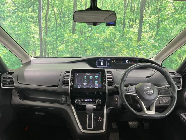 セレナ2.0 ハイウェイスター Vセレクション