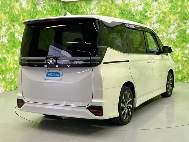 ヴォクシー2.0 S-Z