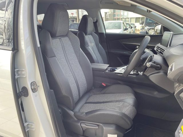 ���V�[�g�̎g�p��:�j��E�ւ�������Ȃ��A�����̒ʂ肫�ꂢ�ȏ�Ԃ��ێ����Ă���܂��B�܂��A�����N���[�j���O�E�R�[�e�B���O�����p�����������܂��B