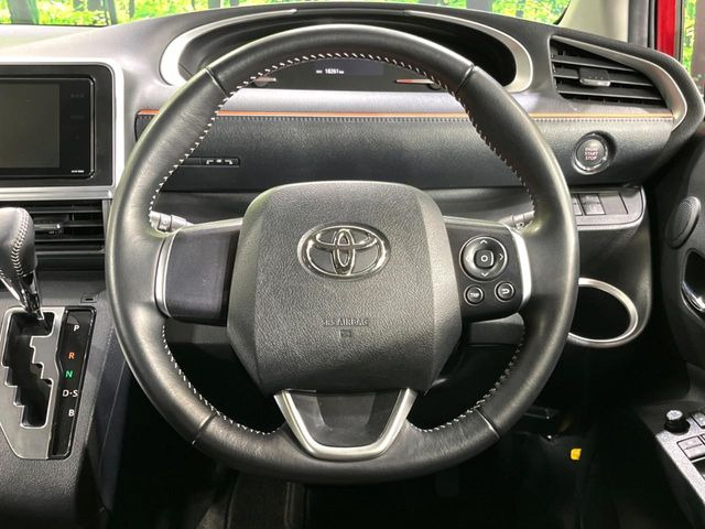 �y�����v�����X�e�A�����O�z�㎿�Ȋv���g�p���邱�ƂŁA��ɂ����������݂ƂĂ��^�]���₷���n���h���ł���