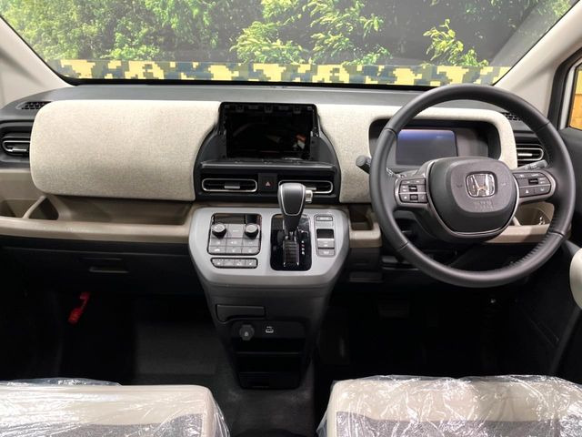 フリード1.5 e:HEV エアー EX