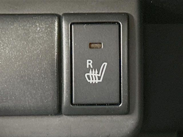 �y�V�[�g�q�[�^�[�z�������ɏd�󂷂�V�[�g�q�[�^�[!�G�A�R����葁�����܂��Ă����̂Ŋ�����̐l�����S�ł��ˁ�G�A�R���̉����͊������邩����A�Ƃ������ɂ����������߂ł��B