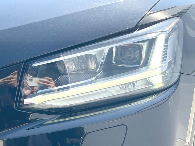 ��LED�w�b�h���C�g:��ԑ��s�����ǍD�Ȏ��E���m�ۂ����S���ĉ^�]�ł��鍂�P�xLED�w�b�h���C�g�𑕔�!�_�����x�������A����d�͂��}�����Ă��܂��B