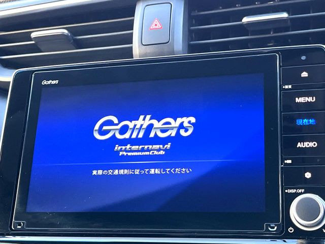 �y���[�J�[�����i�r�z�C���e���A�ɗn�����ރX�^�C���b�V���ȁu��p�݌v�v���[�J�[�i�r�𑕔��􎋔F���⑀�쐫�ȂǊ�{���\�ɂ��D��A���㎿�ȃJ�[���C�t�����y���݂��������܂��B