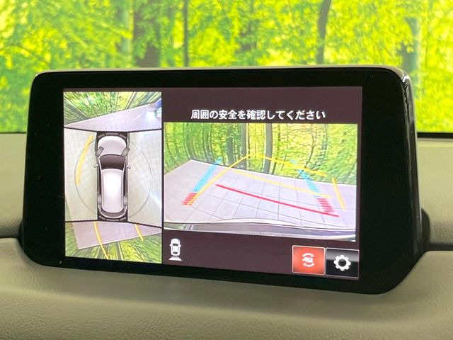 �y360&deg;�r���[���j�^�[�z��p�̃J�����ɂ��A�ォ�猩���낵���悤�Ȏ��_��360�x�N���}�̎��͂��m�F���邱�Ƃ��ł��܂������p�������m�F���₷���A�����ꏊ�ł̐؂�Ԃ��⒓�Ԃ��X���[�Y�ɍs���܂��B