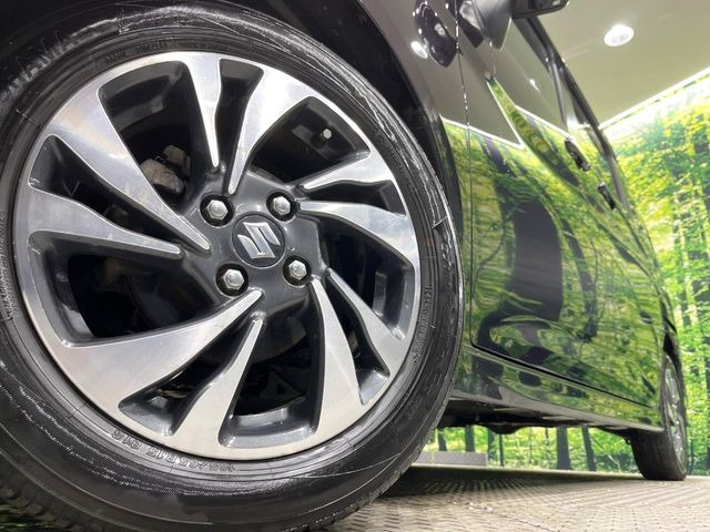 �y����15�C���`�A���~�z�C�[���z�O�ςɃ}�b�`���������A���~�z�C�[���𑕒����Ă���܂��B�e��ЊO�A���~�z�C�[����A�X�^�b�h���X�^�C�����戵�����Ă���܂��B���񂲑��k����������