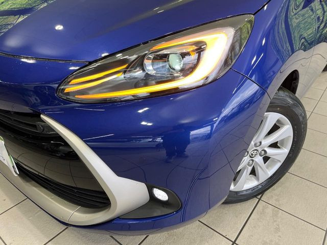 �yLED�w�b�h���C�g�z���V����ԑ��s�����ǍD�Ȏ��E���m�ۂ����S���ĉ^�]�ł��鍂�P�xLED�w�b�h���C�g�𑕔�!�_�����x�������A����d�͂��}�����Ă��܂��B