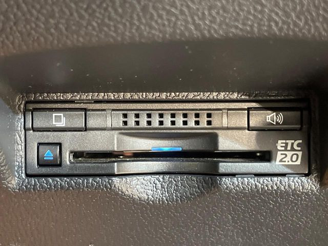 【ETC】高速道路の料金所をストレスなく通過!話題のスポットやサービスエリアに多い「スマートIC」利用時は必須のアイテムです。当店でセットアップを実施、ご納車当日からすぐにご利用いただけます!