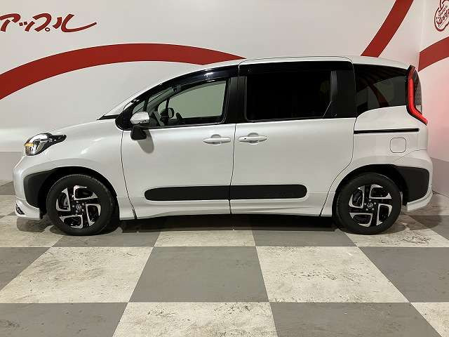 シエンタハイブリッド 1.5 Z E-Four 4WD