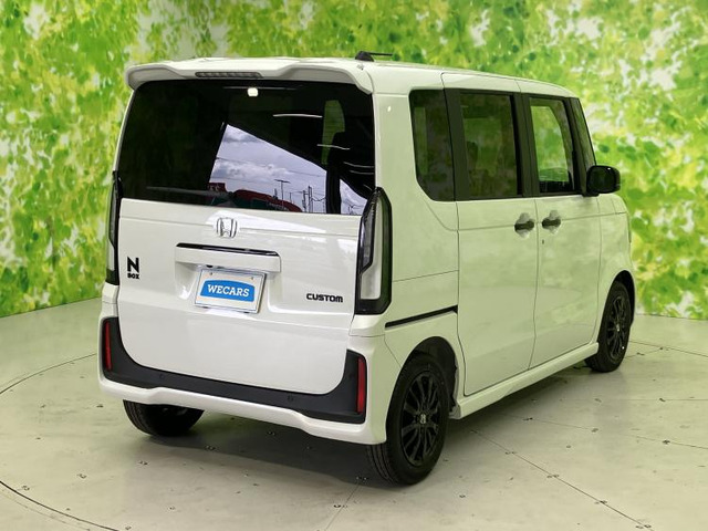 N-BOXカスタムブラック スタイル