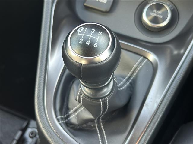 GRヤリス1.6 RZ ハイ パフォーマンス 4WD