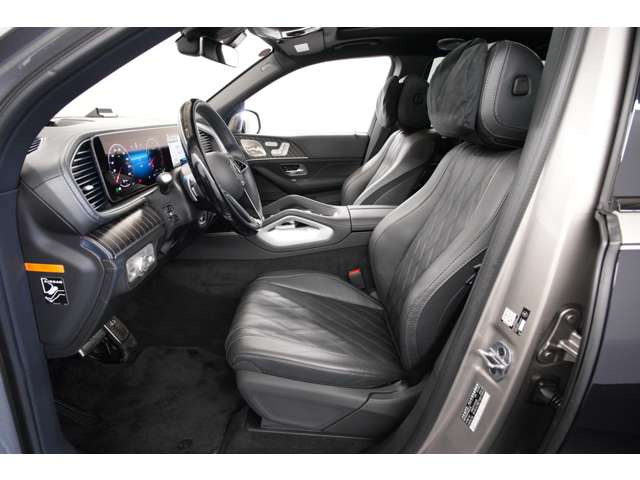 GLS600 ナイト エディション (ISG) 4WD