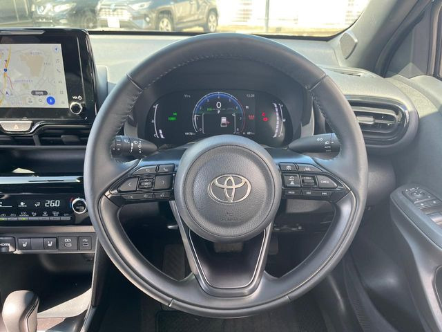 �y�����v�����X�e�A�����O�z�㎿�Ȋv���g�p���邱�ƂŁA��ɂ����������݂ƂĂ��^�]���₷���n���h���ł���