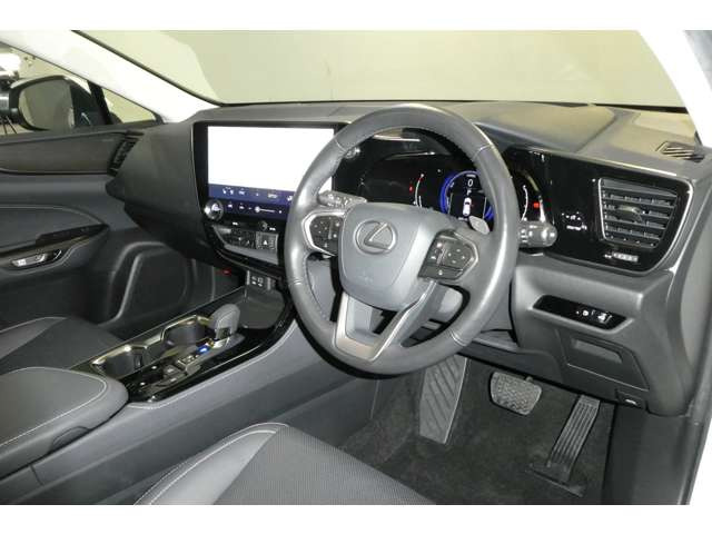 NX350h バージョンL