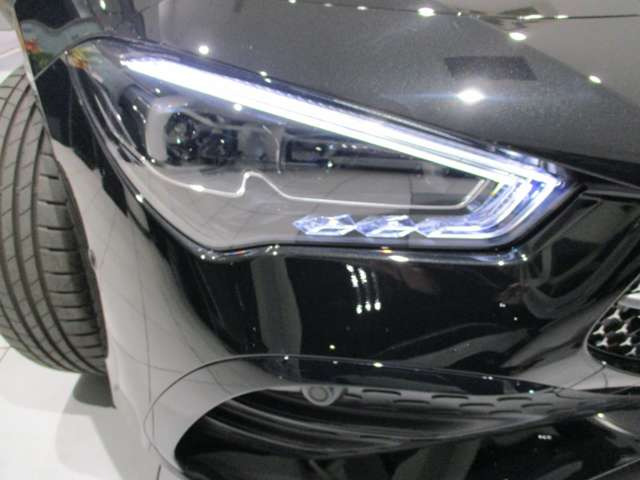 CLAシューティングブレークCLA200d アーバン スターズ