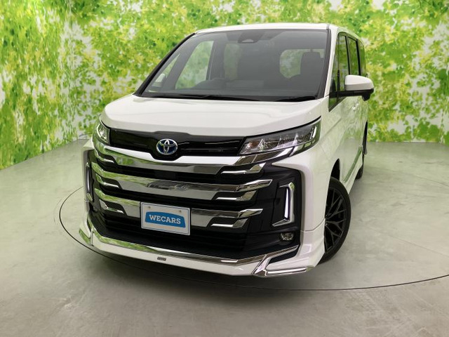 ノア1.8 ハイブリッド S-G E-Four 4WD