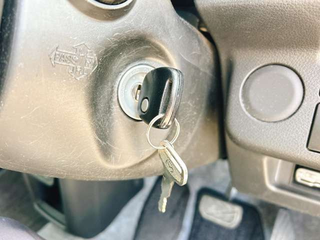 �y�L�[���X�G���g���[�z���ꂽ�ꏊ����h�A�̊J���ł��A�����^�b�`�Ŋy�X��荞�߂܂���