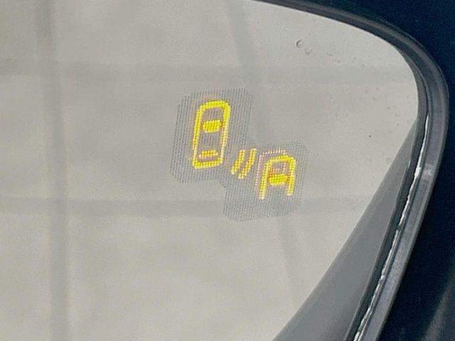 �y�u���C���h�X�|�b�g���j�^�����O�z���s���A�h�A�~���[�̎��p�ɂȂ�₷���ӏ��Ɍ㑱�Ԃ��ڋ߂���ƃT�C�h�~���[�t�߂Ɍx����\���A�h���C�o�[�ɒ��ӊ��N�����Ă���܂��B