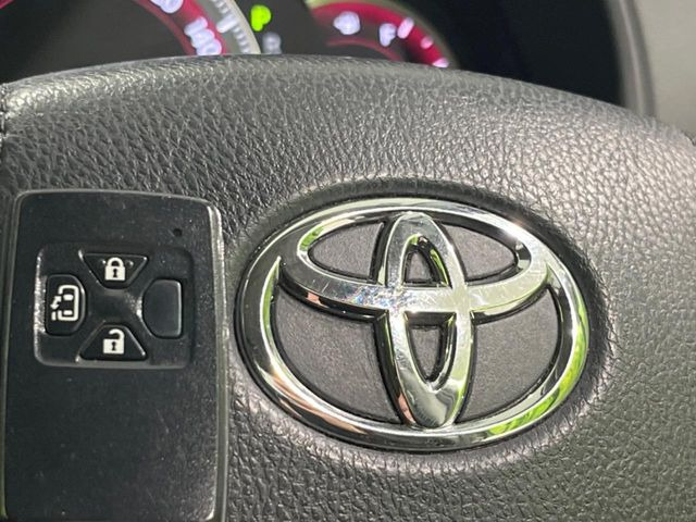 �y�X�}�[�g�L�[�z�J�o����|�P�b�g�ɓ��ꂽ�܂܂ł��h�A�̎{���E�������\�ȃX�}�[�g�L�[�𑕔��B�G���W���̃I���E�I�t�����J�M�����o���K�v����������Ƃ��Ă��֗��ł���