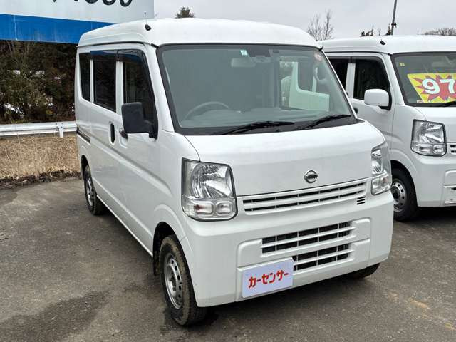 NV100クリッパーDX ハイルーフ 5AGS車 4WD