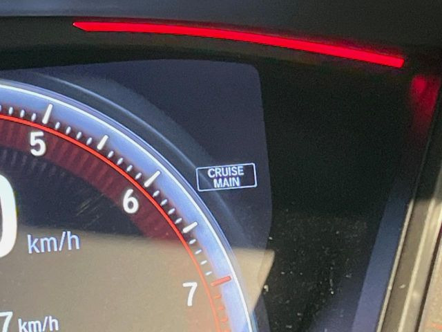 �y�N���[�Y�R���g���[���z�������H�����N���N���s�B�A�N�Z���𗣂��Ă���葬�x�ő��s���ł��A�������^�]���̕��S���y��!�����E�������ȒP�ȃX�C�b�`����Œ����ł��܂��B